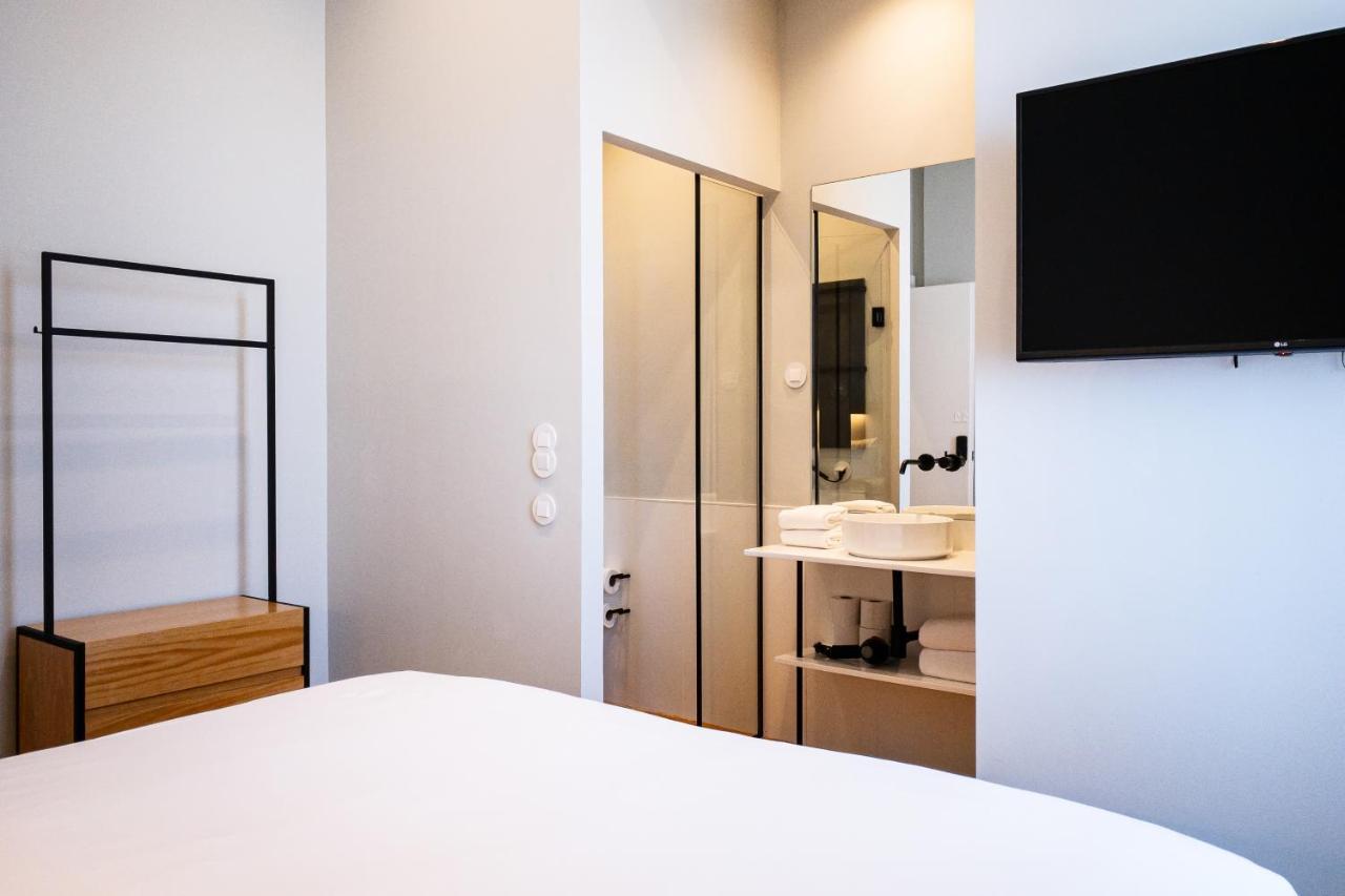 A House In Estoril - Adults Only Hotel ภายนอก รูปภาพ A room at the hotel