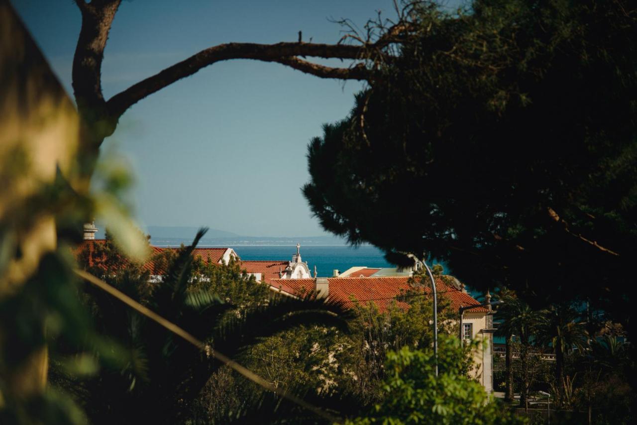 A House In Estoril - Adults Only Hotel ภายนอก รูปภาพ View of the town